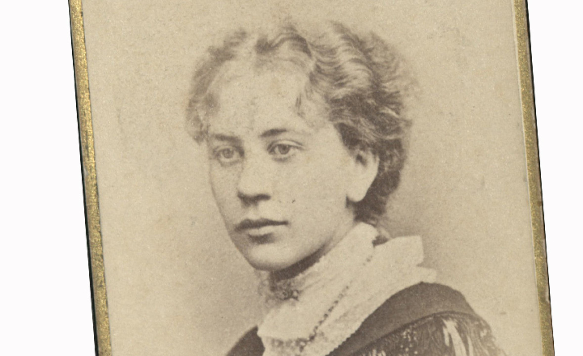 Carte de Visite Photograph of Delia Howe