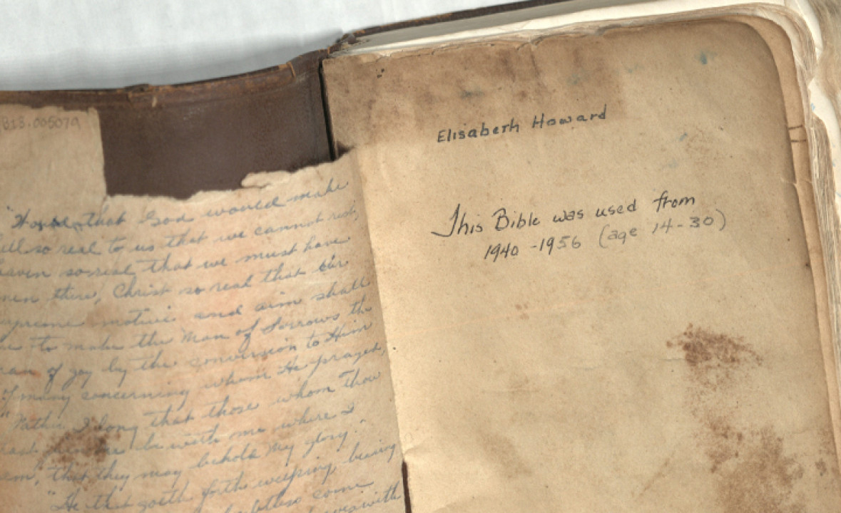 Holy Bible Belonging to Elisabeth (Howard) Elliot