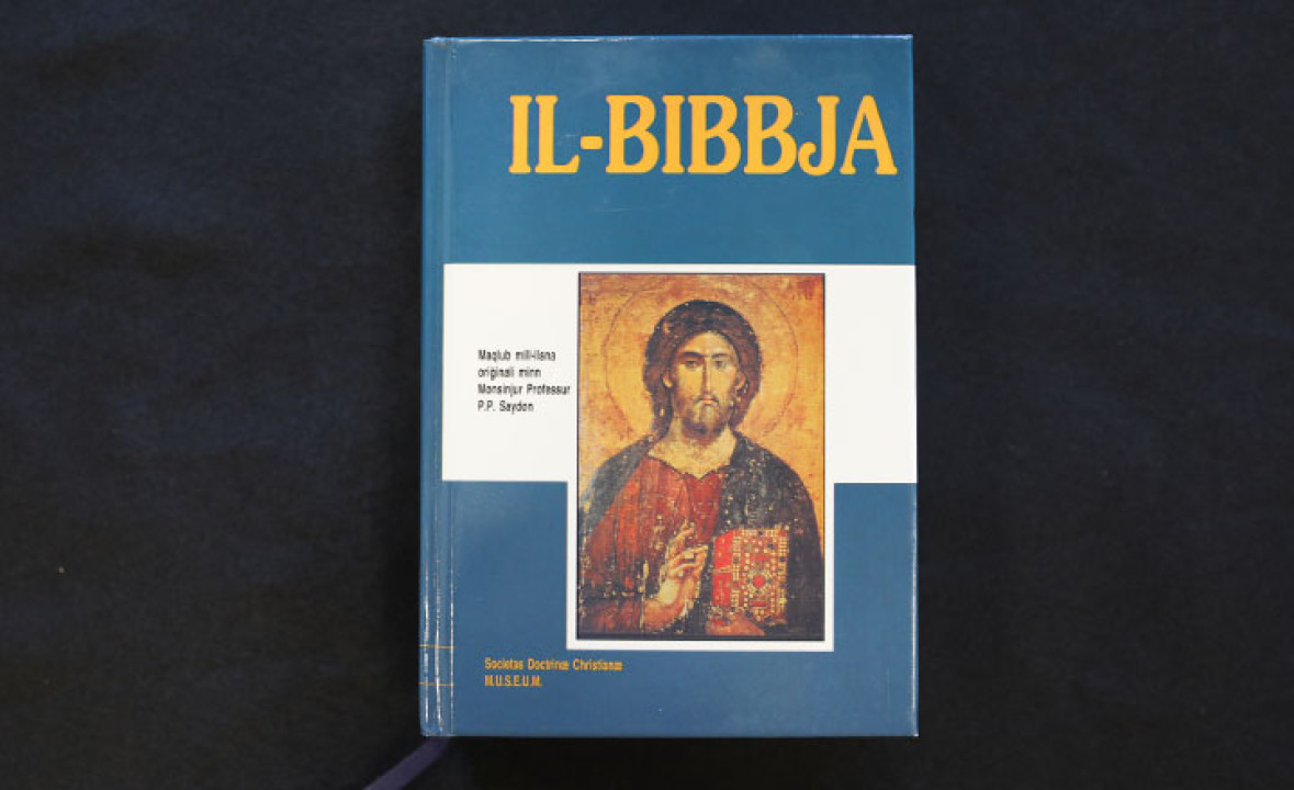 The Bible in Maltese